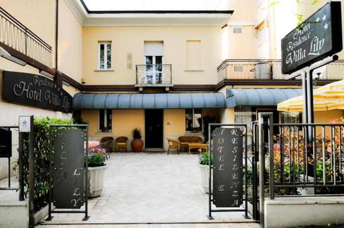 Hotel Residence Villa Lily Cesena Bagian luar foto